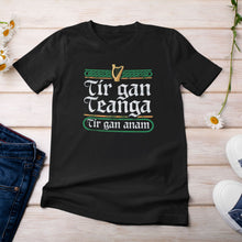 Load image into Gallery viewer, Pádraig Pearse Irish Language Quote T-shirt S-2 - Urban Celt