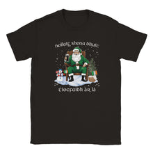 Load image into Gallery viewer, Tiocfaidh ár lá Christmas Greeting T-shirt - Urban Celt