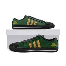 Load image into Gallery viewer, Claddagh Love Low Top Canvas Shoes