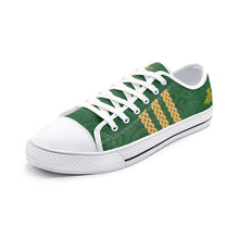 Load image into Gallery viewer, Claddagh Love Low Top Canvas Shoes