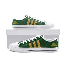 Load image into Gallery viewer, Claddagh Love Low Top Canvas Shoes