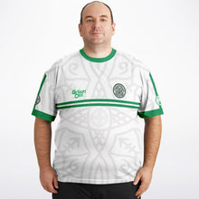 Load image into Gallery viewer, Plus Size Lisbon Lions Jersey

