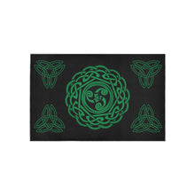 Load image into Gallery viewer, Celtic Triskele Style Area Rug 5'x3'3'' - Urban Celt