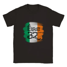 Load image into Gallery viewer, Éire 32 Unisex Crewneck T-shirt - Urban Celt