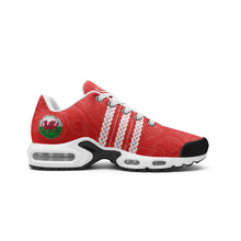 Load image into Gallery viewer, Red Dragon Cymru Mesh-Flex Sneakers
