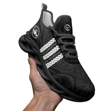 Load image into Gallery viewer, Urban Claddagh Mesh Knit Sneakers

