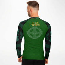 Load image into Gallery viewer, Irish Republic Men&#39;s Rashguard
