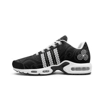 Load image into Gallery viewer, Celtic Spiral Mesh-Flex Trainers
