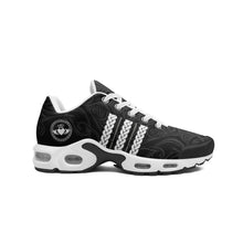 Load image into Gallery viewer, Urban Claddagh Mesh Flex Sneakers
