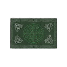 Load image into Gallery viewer, Celtic Knot Style Area Rug 5&#39;x3&#39;3&#39;&#39;
