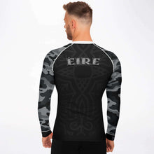 Load image into Gallery viewer, Eire Celtic Camo Rashguard S-101
