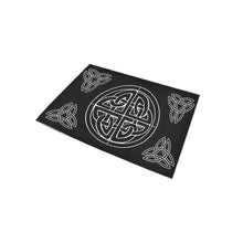 Load image into Gallery viewer, Celtic Knot Black Area Rug 5&#39;x3&#39;3&#39;&#39;
